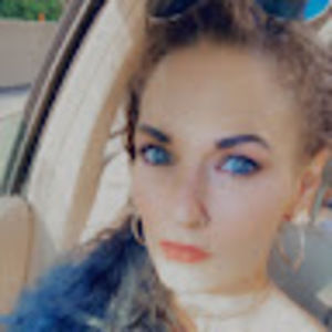 Meet your Posher, Chelsey